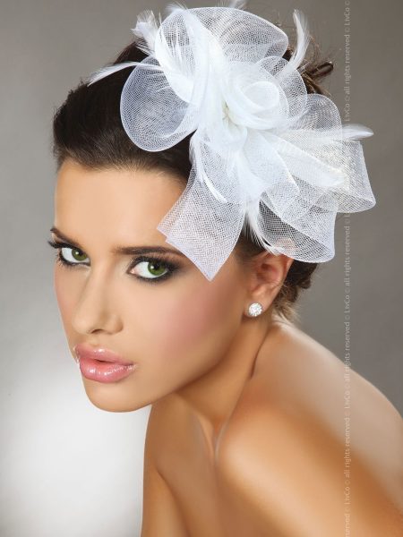 Palarie Mini top hat model 31 Alb