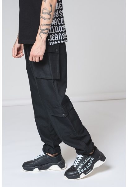 Pantaloni cargo cu banda logo in talie