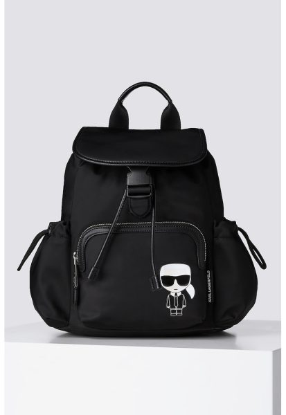 Rucsac din material textil cu buzunar cu clapa
