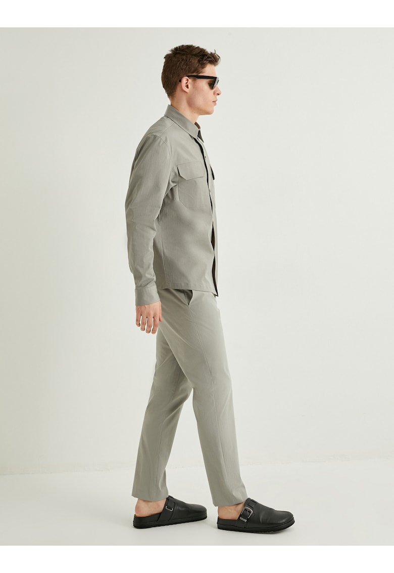 Pantaloni chino cu buzunare oblice
