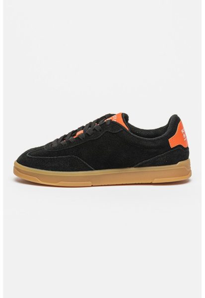 Pantofi sport low-cut din piele intoarsa cu platforma
