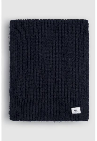 Fular circular din tricot