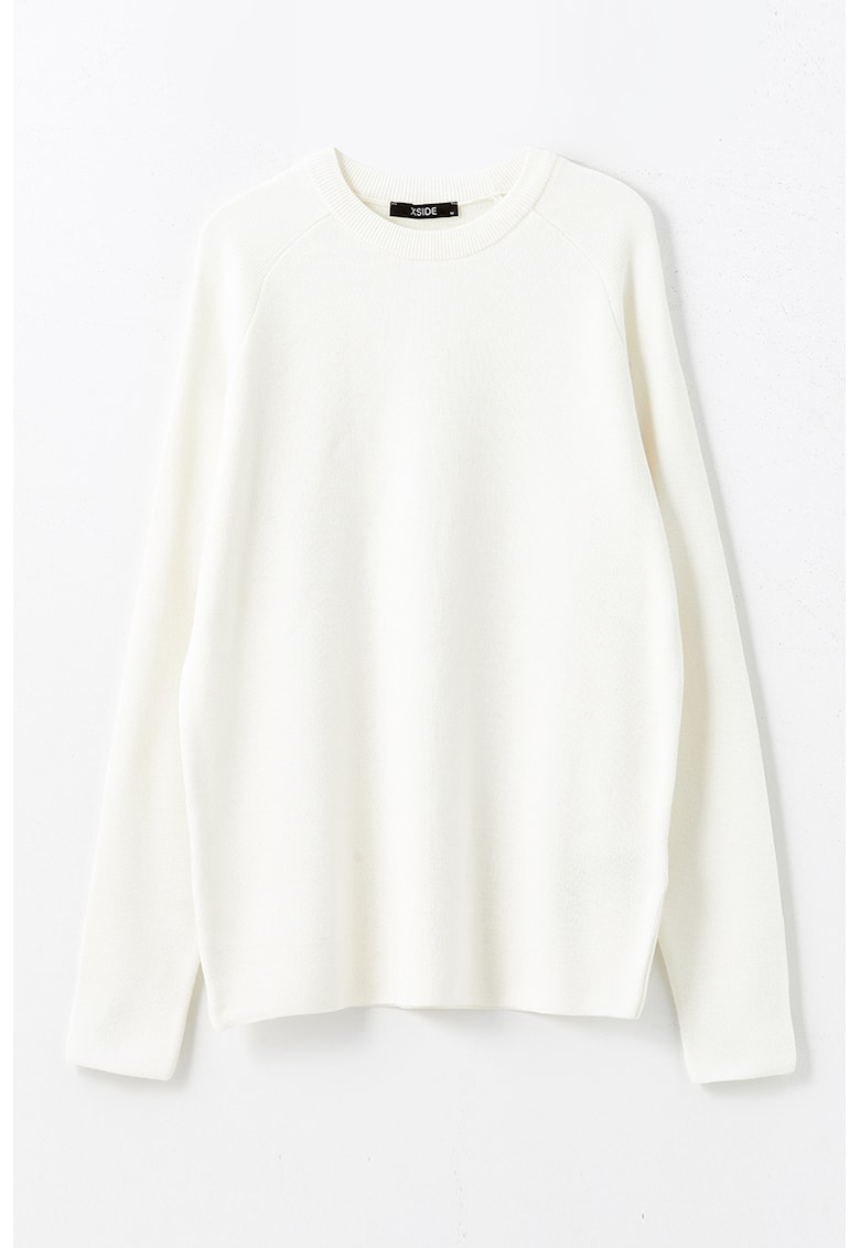 Pulover tricotat fin cu maneci raglan