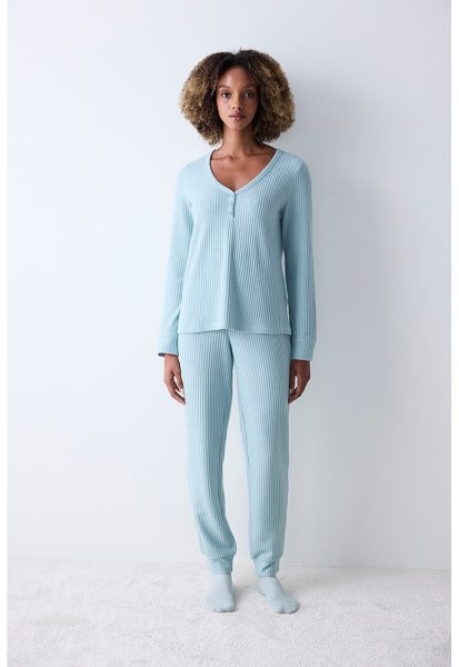 Pijama cu pantaloni lungi si striatii