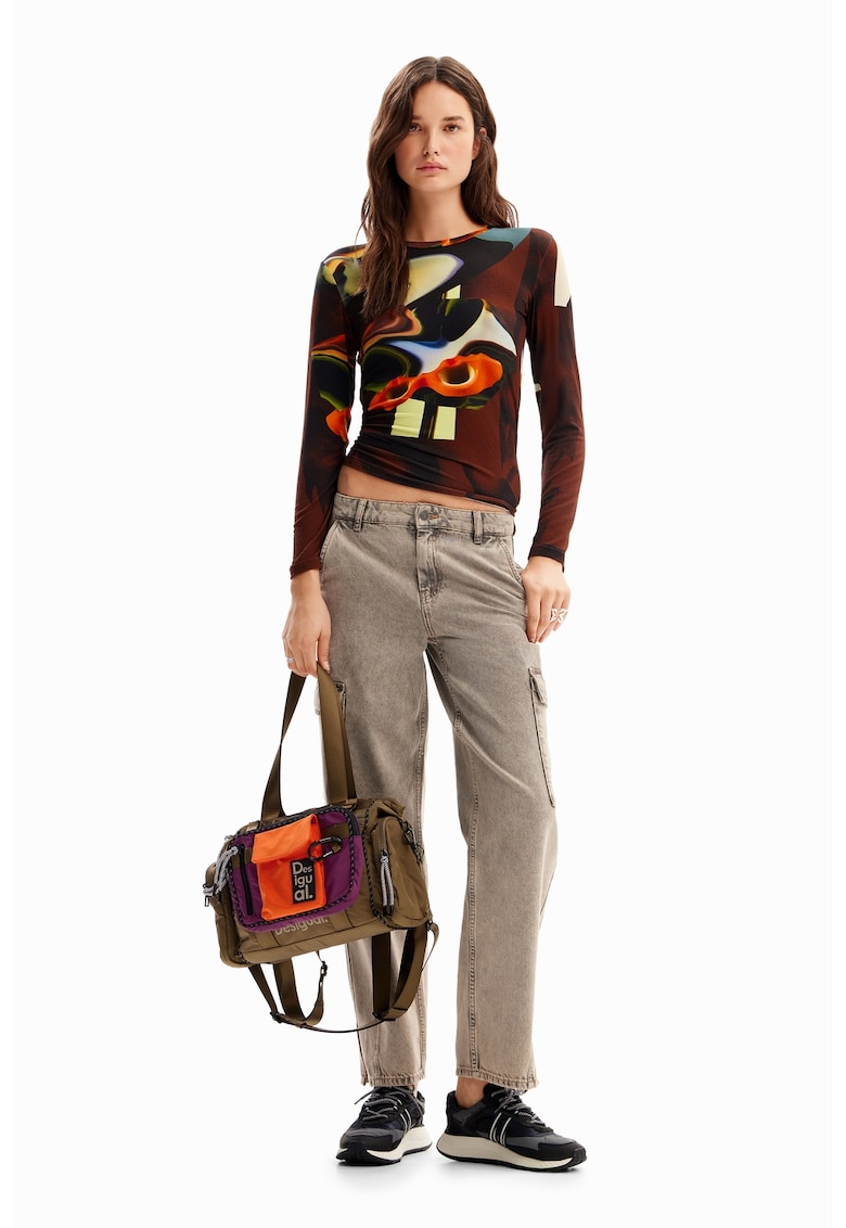 Bluza cu imprimdeu grafic