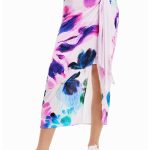 Fusta cu slit lateral si imprimeu floral