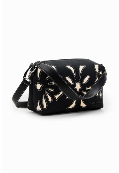 Geanta crossbody cu decupaje