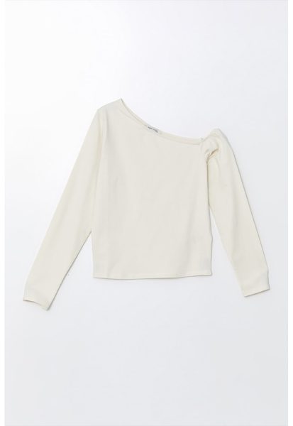 Bluza cu decolteu asimetric