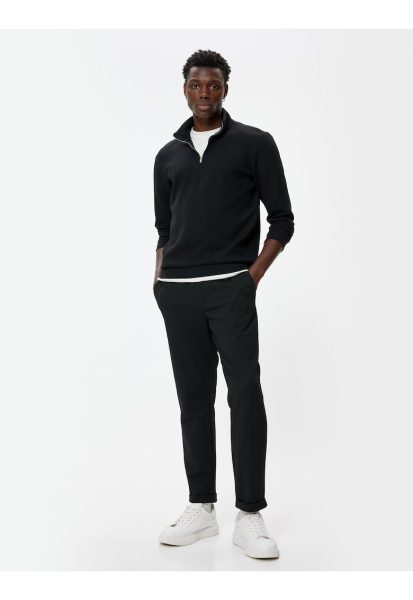 Pantaloni de trening crop cu buzunare oblice