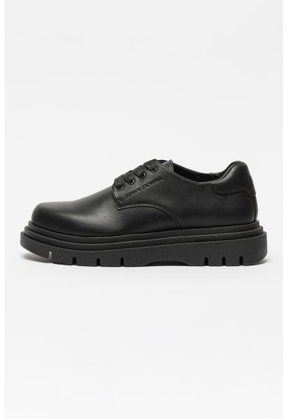 Pantofi casual de piele lacuita