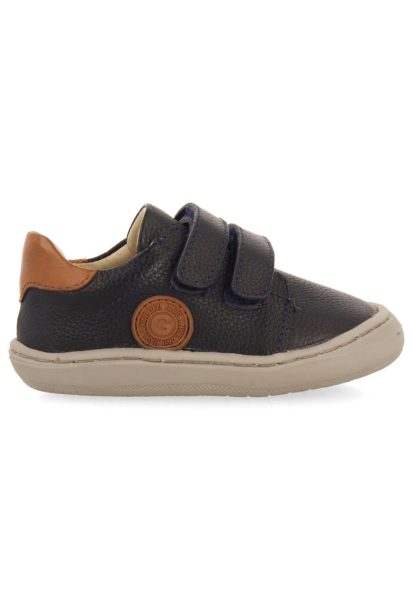 Pantofi sport din piele cu inchidere velcro