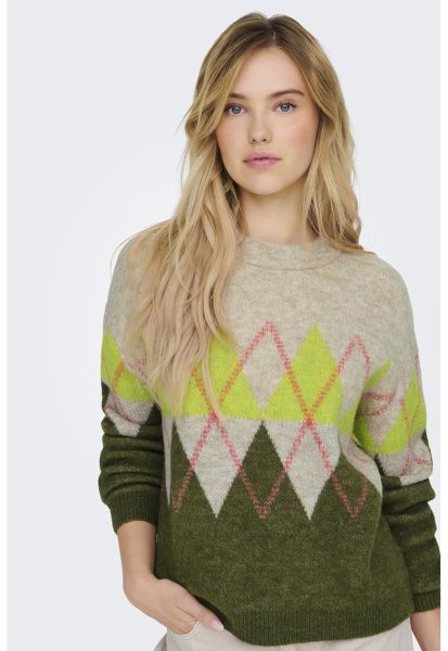 Pulover cu model si maneci cazute