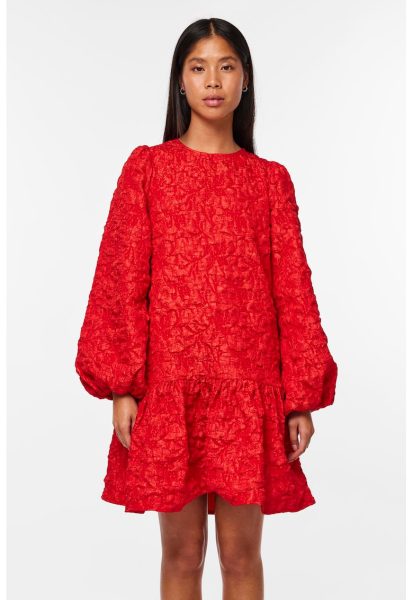 Rochie scurta texturata cu decolteu la baza gatului